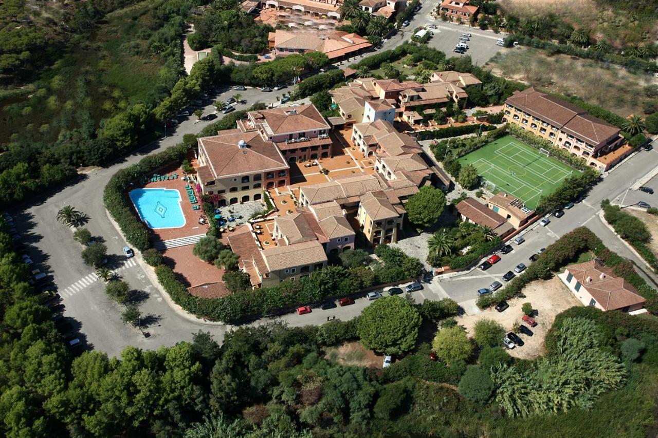 Nicolaus Club Torre Moresca Orosei Exteriér fotografie