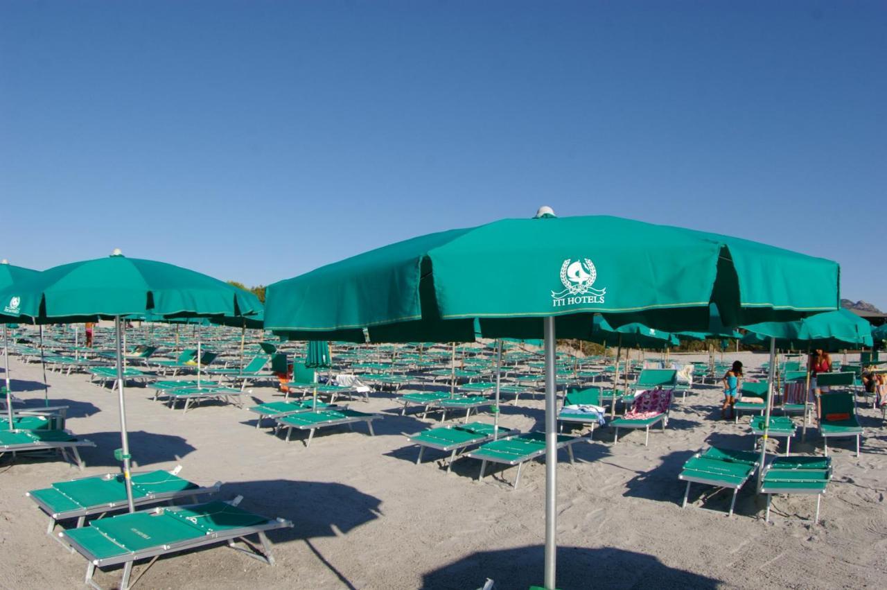 Nicolaus Club Torre Moresca Orosei Exteriér fotografie